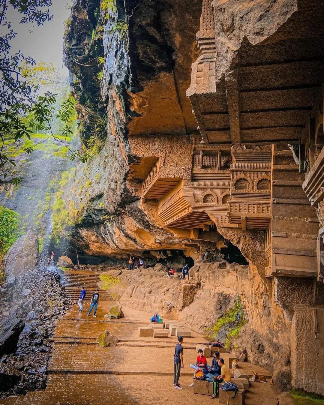 Kondana Caves, Maharashtra India.jpg
